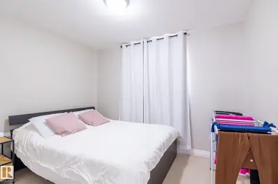Interior photo 2 of 2620 LAKE AV