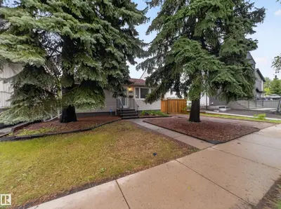 Interior photo 1 of 10809 150 ST NW