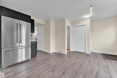 Interior photo 3 of 2362 29A AV NW