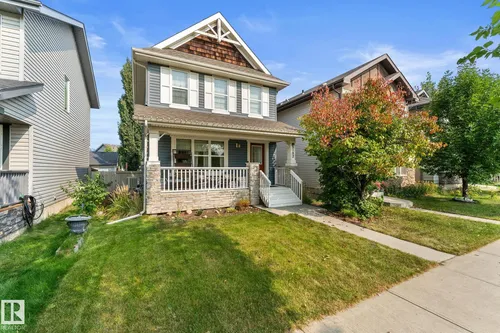 5152 4 AV SW, Edmonton - $479,999