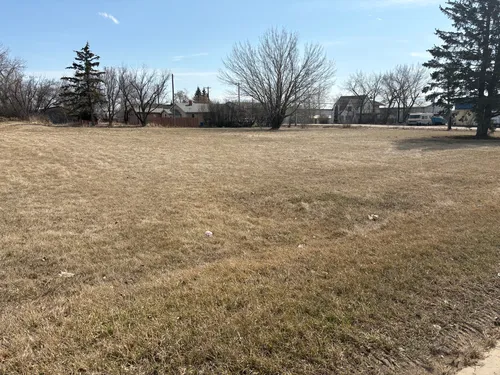 4710 50 Avenue, Elk Point - $275,000