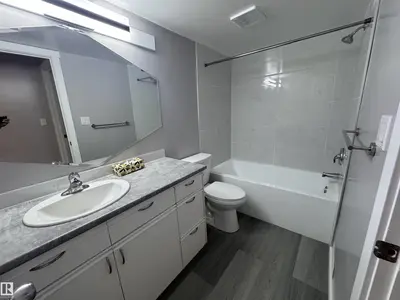 Interior photo 3 of 6441 180 ST NW