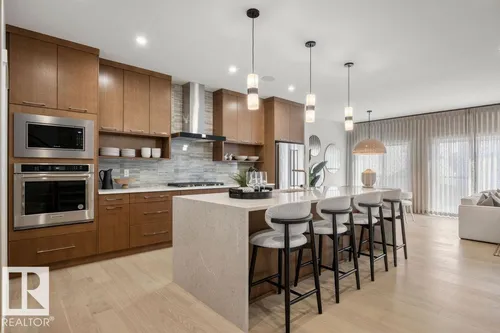 9307 229 ST NW, Edmonton - $765,000