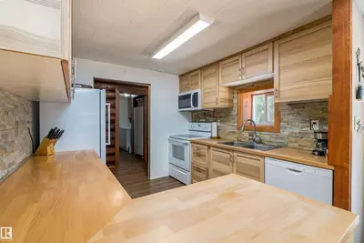 Interior photo 4 of #117 453041 HWY 771