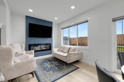 Interior photo 4 of 3173 CHECKNITA WY SW