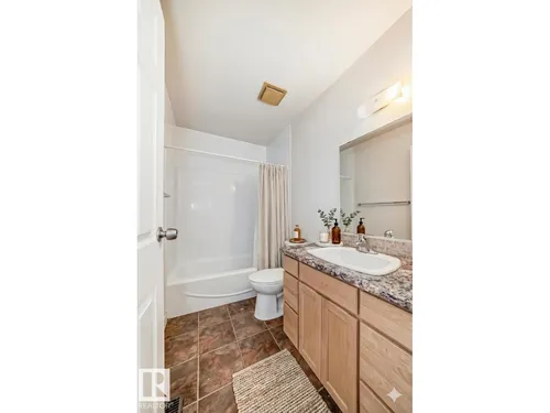 3139 109 ST NW, Edmonton - $298,700
