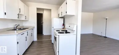Interior photo 4 of 11907 81 ST NW
