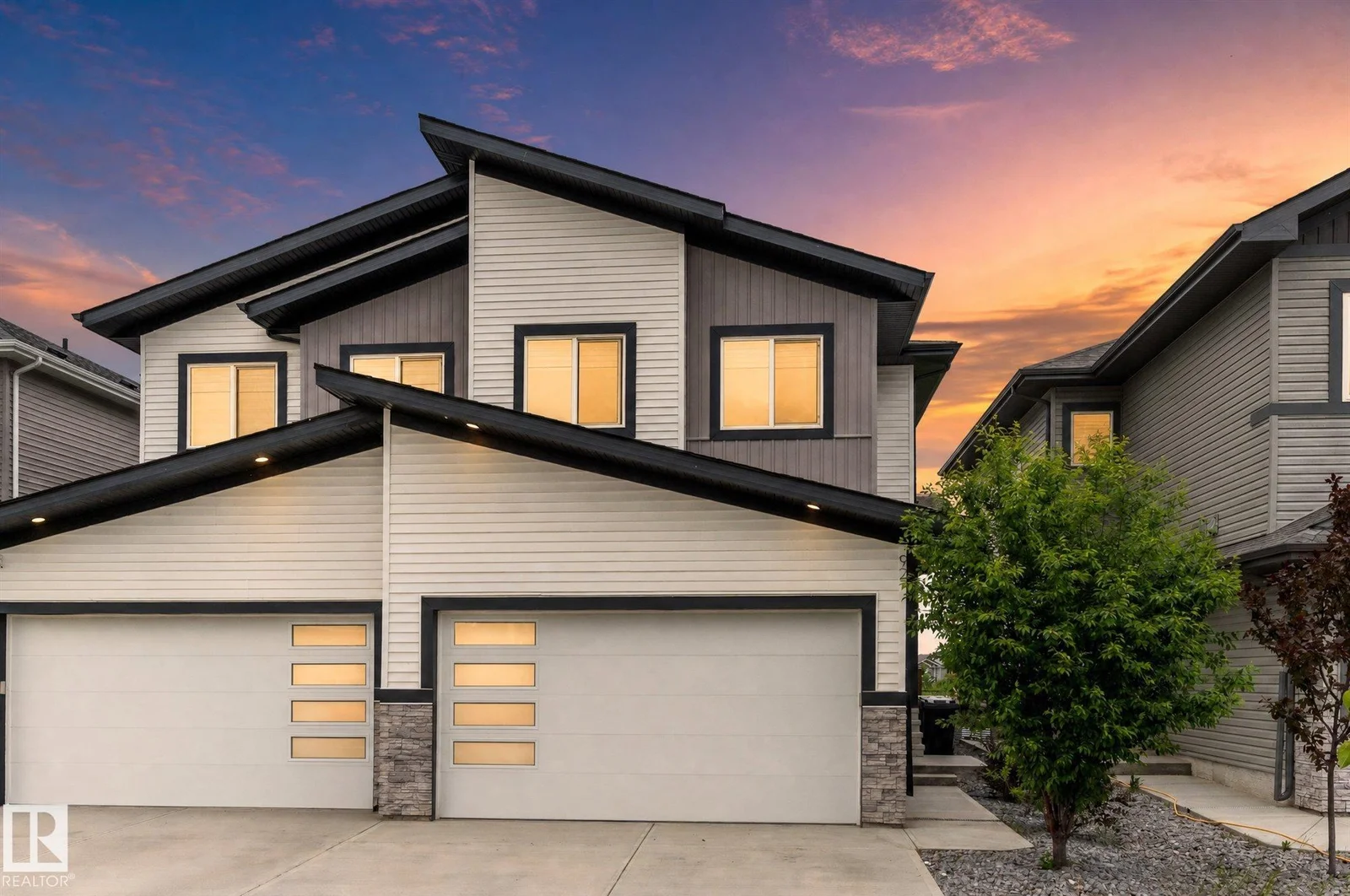 92 ELM ST, Fort Saskatchewan - 3 bedroom Duplex for sale