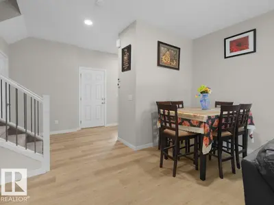 Interior photo 4 of 2039 13 AV NW