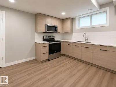 Interior photo 4 of 8021 87 ST NW