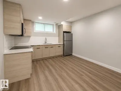 Interior photo 3 of 8021 87 ST NW