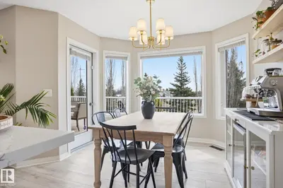 Interior photo 2 of 33 GRAYRIDGE CR