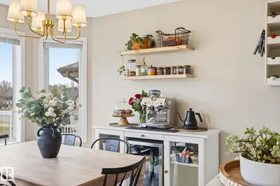 Interior photo 3 of 33 GRAYRIDGE CR