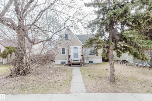 12223 127 ST NW, Edmonton - $289,900