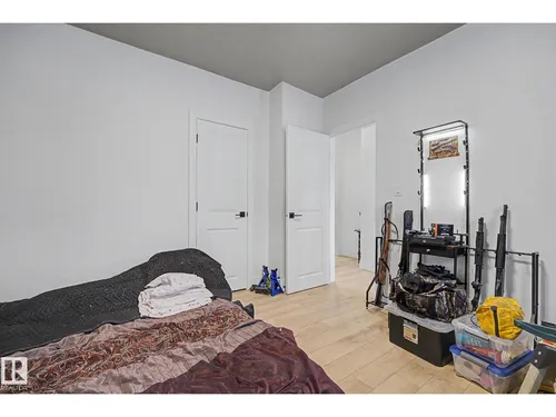 11914 124 ST NW, Edmonton - $465,000