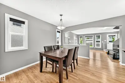 Interior photo 4 of 5233 2A AV SW
