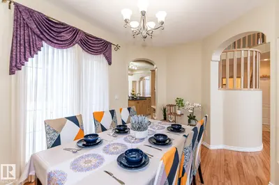 Interior photo 2 of 1135 116 ST NW