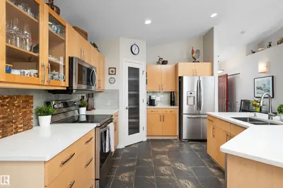 Interior photo 2 of #32 18 Charlton WY