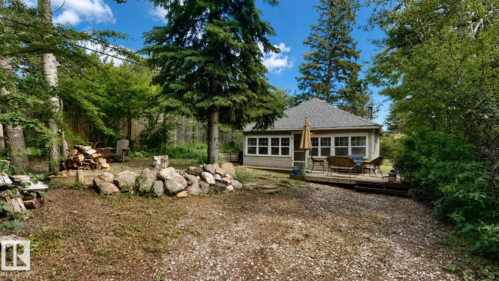 144 6 ST S, Rural Parkland County - 2 bedroom Cottage for sale