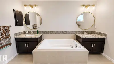 Interior photo 3 of 2022 Redtail CM NW NW