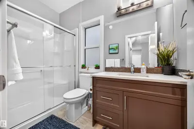 Interior photo 2 of 1603 158 ST SW