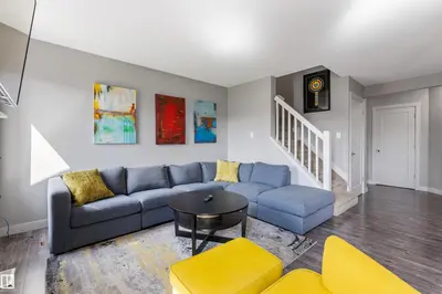 Interior photo 3 of 1651 HAMMOND CR NW