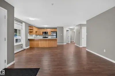 Interior photo 2 of 