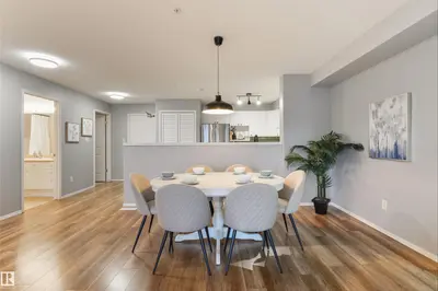 Interior photo 2 of #402 10221 111 ST NW