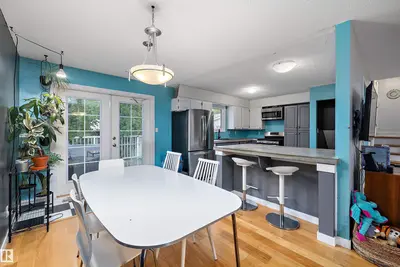 Interior photo 2 of 52 ALEXANDER DR