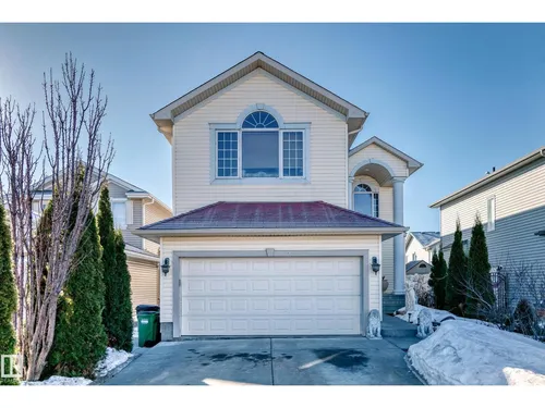 3711 163 AV NW, Edmonton - $570,000