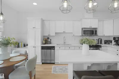 Interior photo 4 of #53 13825 155 AV NW