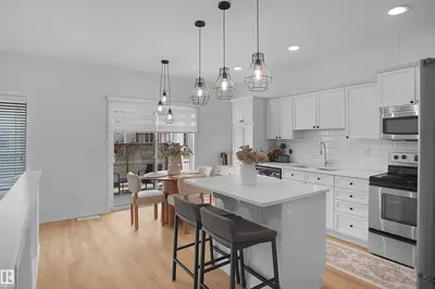 Interior photo 3 of #53 13825 155 AV NW
