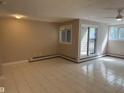 Interior photo 3 of 