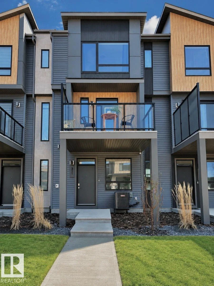 311 32 ST SW, Edmonton - 2 bedroom Residential Attached for sale