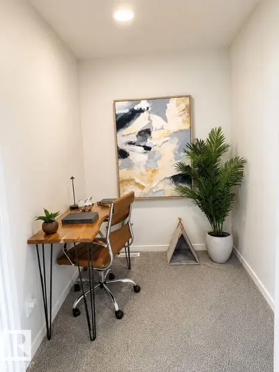 Interior photo 2 of 311 32 ST SW