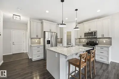 Interior photo 4 of 33 RIVIERE TC