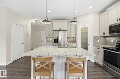 Interior photo 3 of 33 RIVIERE TC