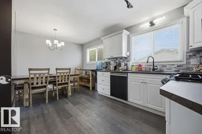 Interior photo 4 of 794 BIRCH AV