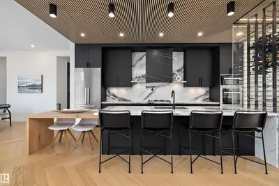 Interior photo 3 of 14624 93 AV NW