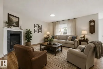 Interior photo 1 of 1526 37C AV NW