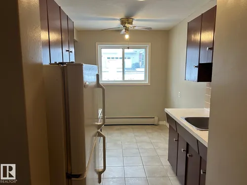 #4 10164 150 ST NW, Edmonton - $87,900