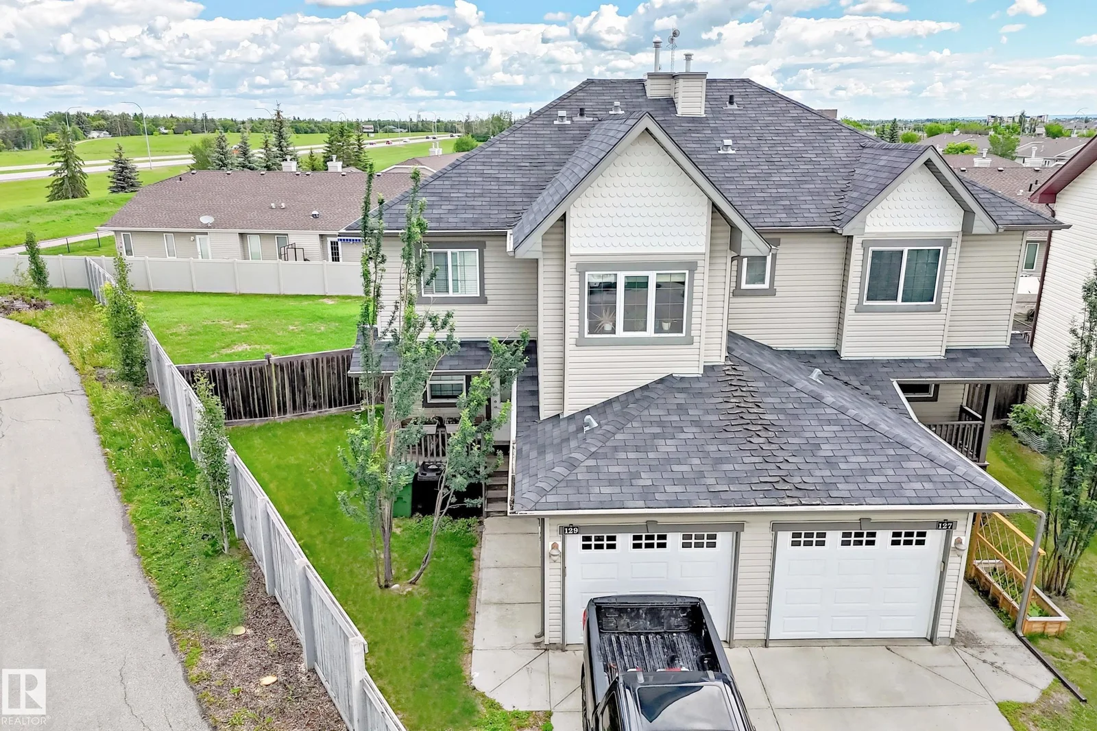 129 GALLOWAY WD, Fort Saskatchewan - 3 bedroom Duplex for sale