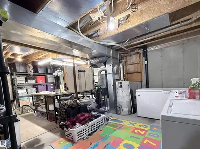 Interior photo 2 of 129 GALLOWAY WD
