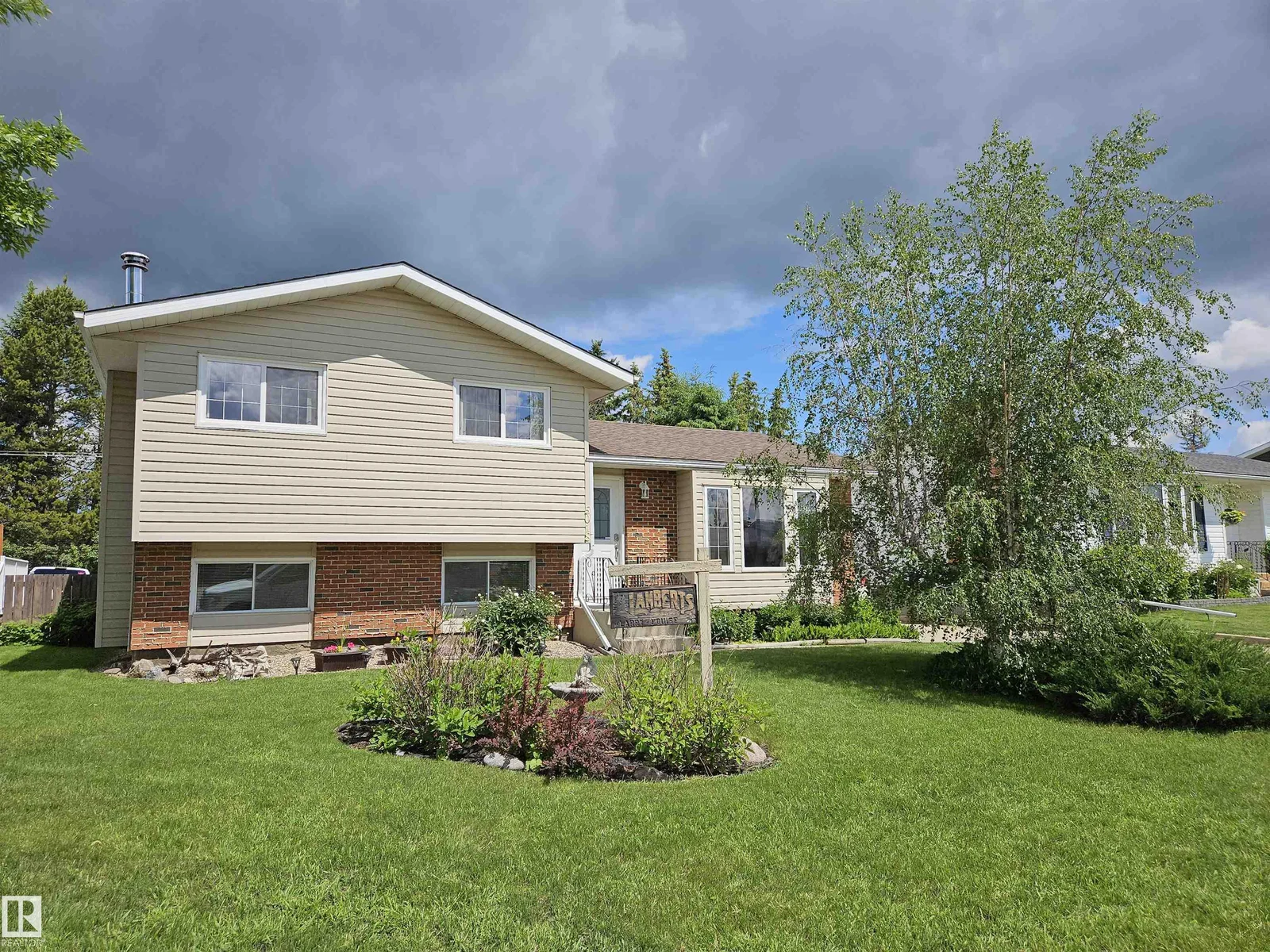 5018 57 AV, St. Paul Town - 4 bedroom Detached Single Family for sale