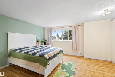 Interior photo 4 of 359 KIRKPATRICK CR NW
