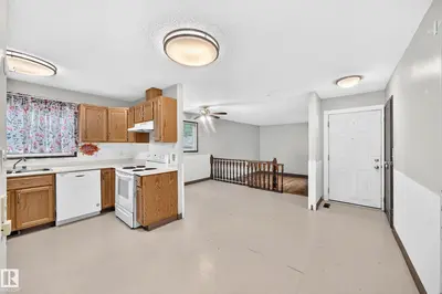 Interior photo 4 of 1816 48 ST NW