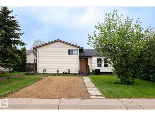 2045 46ST NW, Edmonton - $399,800