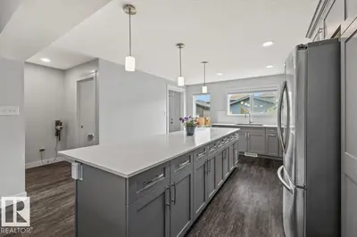 Interior photo 3 of 2043 GRAYDON HILL CR SW