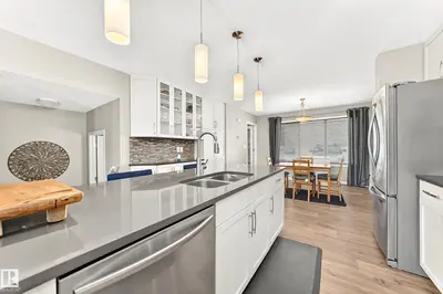 Interior photo 2 of 875 CHAPPELLE LINK LI SW