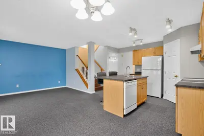 Interior photo 3 of 